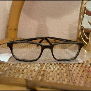 Warby Parker Wilkie glasses in Greystone